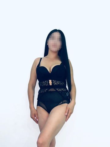 Амина Кудрявая Блондинка